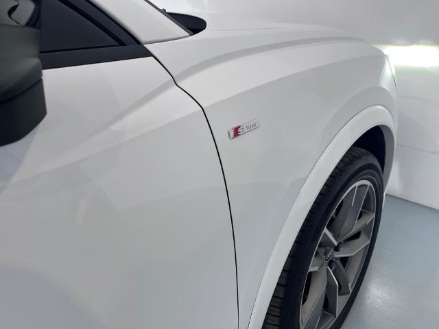 AudiQ3 Black line 35 TFSI 110 kW (150 CV) S tronic18