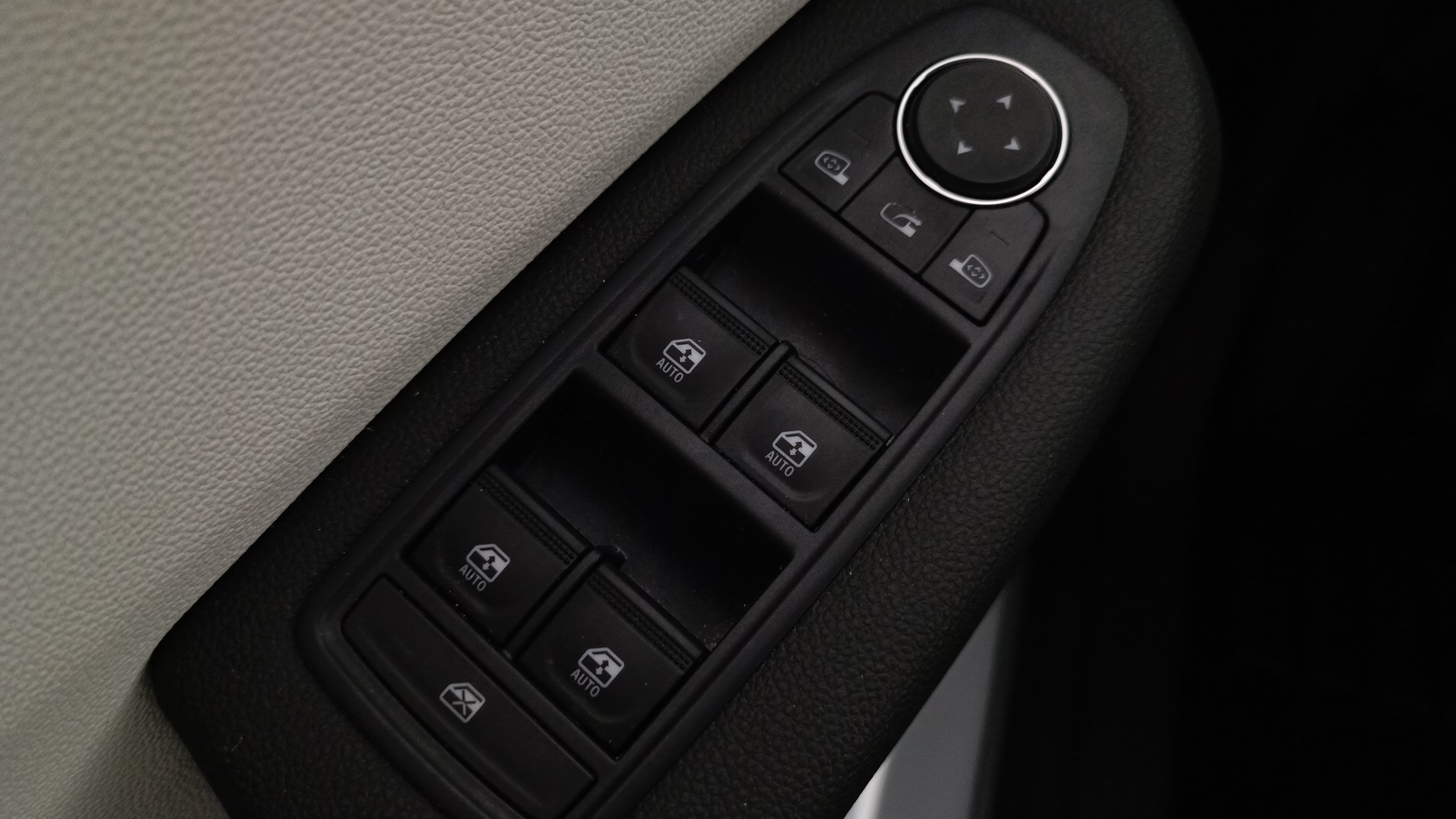 Renault Clio Techno TCe 66 kW (90 CV) - 20