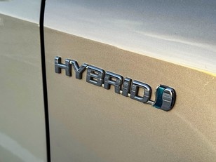 Toyota Corolla Touring Sports 180H Advance E-CVT 132 kW (180 CV) Toyota Corolla Touring Sports 180H Advance E-CVT 132 kW (180 CV)