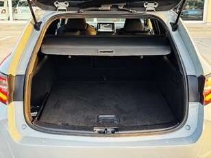 Toyota Corolla Touring Sports 180H Advance E-CVT 132 kW (180 CV) Toyota Corolla Touring Sports 180H Advance E-CVT 132 kW (180 CV)