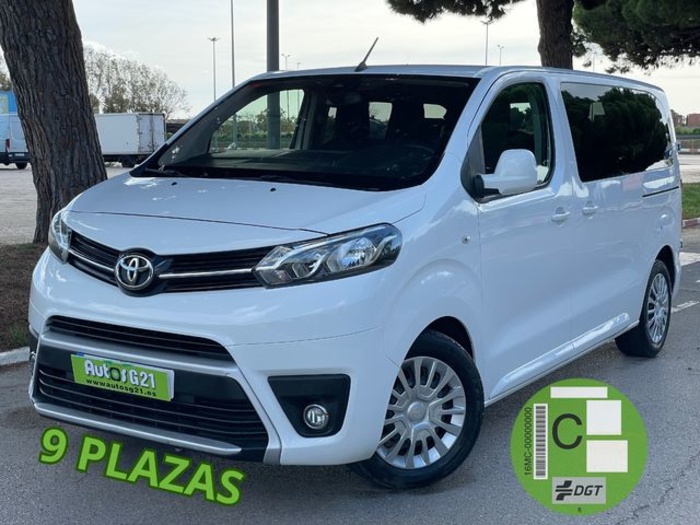 ToyotaProace Verso Shuttle 2.0D Medio ACT+ Auto 130 kW (177 CV) Vehículo usado en Barcelona - 1 ToyotaProace Verso Shuttle 2.0D Medio ACT+ Auto 130 kW (177 CV) Vehículo usado en Barcelona - 1