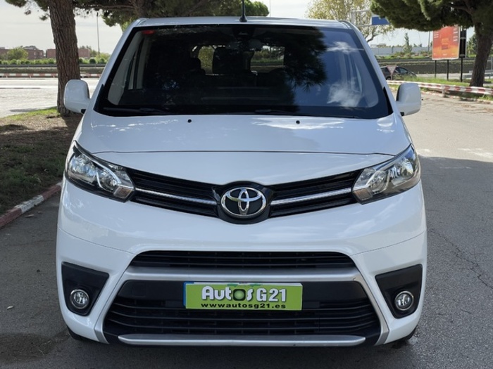 ToyotaProace Verso Shuttle 2.0D Medio ACT+ Auto 130 kW (177 CV) Vehículo usado en Barcelona - 5 ToyotaProace Verso Shuttle 2.0D Medio ACT+ Auto 130 kW (177 CV) Vehículo usado en Barcelona - 5