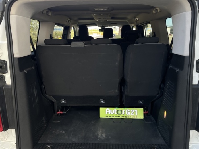 ToyotaProace Verso Shuttle 2.0D Medio ACT+ Auto 130 kW (177 CV) Vehículo usado en Barcelona - 9 ToyotaProace Verso Shuttle 2.0D Medio ACT+ Auto 130 kW (177 CV) Vehículo usado en Barcelona - 9