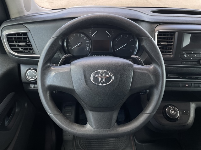 ToyotaProace Verso Shuttle 2.0D Medio ACT+ Auto 130 kW (177 CV) Vehículo usado en Barcelona - 14