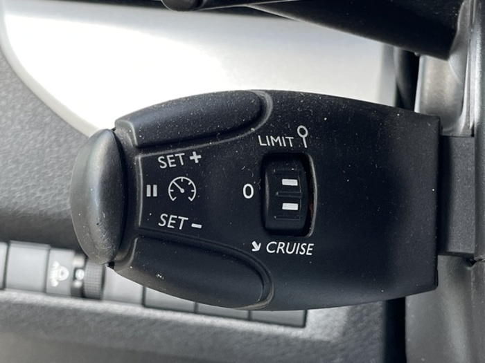 ToyotaProace Verso Shuttle 2.0D Medio ACT+ Auto 130 kW (177 CV) Vehículo usado en Barcelona - 20 ToyotaProace Verso Shuttle 2.0D Medio ACT+ Auto 130 kW (177 CV) Vehículo usado en Barcelona - 20