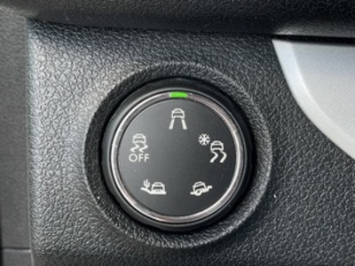 Toyota Proace Verso Shuttle 2.0D Medio ACT+ Auto 130 kW (177 CV) Toyota Proace Verso Shuttle 2.0D Medio ACT+ Auto 130 kW (177 CV)