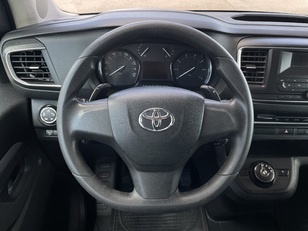 Toyota Proace Verso Shuttle 2.0D Medio ACT+ Auto 130 kW (177 CV)