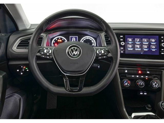 Volkswagen T-Roc Connect 1.0 TSI 81 kW (110 CV) Vehículo usado en Las Palmas - 4 Volkswagen T-Roc Connect 1.0 TSI 81 kW (110 CV) Vehículo usado en Las Palmas - 4