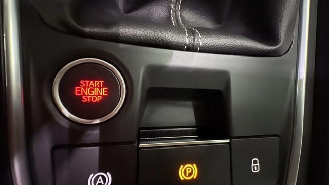 SEATLeón 1.0 TSI S&S Style XL Vision 81 kW (110 CV) Vehículo usado en Barcelona - 16