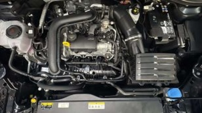 SEAT León 1.0 TSI S&S Style XL Vision 81 kW (110 CV) SEAT León 1.0 TSI S&S Style XL Vision 81 kW (110 CV)