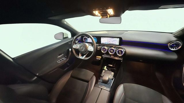 Mercedes-BenzClase A 180 100 kW (136 CV) Vehículo usado en Barcelona - 10