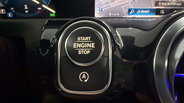 Mercedes-BenzClase A 180 100 kW (136 CV) Vehículo usado en Barcelona - 13