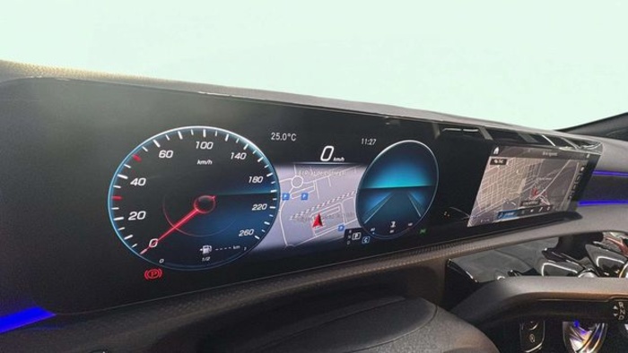 Mercedes-BenzClase A 180 100 kW (136 CV) Vehículo usado en Barcelona - 16 Mercedes-BenzClase A 180 100 kW (136 CV) Vehículo usado en Barcelona - 16