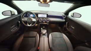 Mercedes-Benz Clase A 180 100 kW (136 CV)