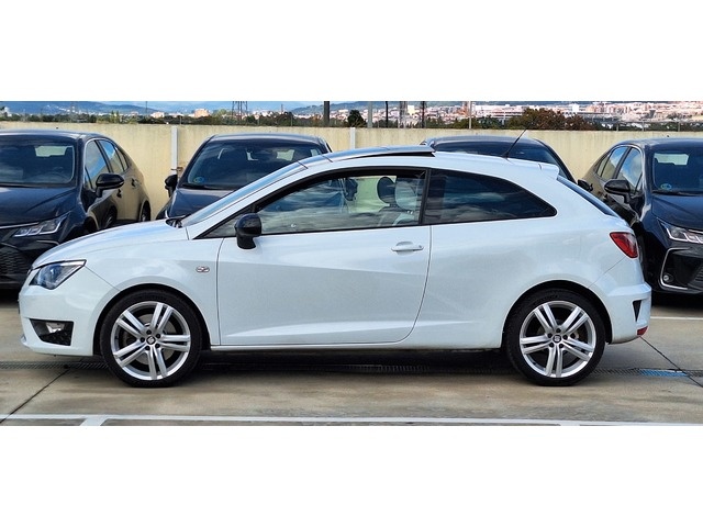 SEATIbiza SC 1.8 TSI S&S Cupra 141 kW (192 CV) Vehículo usado en Barcelona - 5 SEATIbiza SC 1.8 TSI S&S Cupra 141 kW (192 CV) Vehículo usado en Barcelona - 5