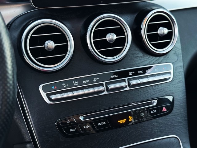 Mercedes-BenzGLC Coupé 220 d 4Matic 125 kW (170 CV) Vehículo usado en Barcelona - 28