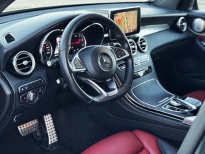 Mercedes-Benz GLC Coupé 220 d 4Matic 125 kW (170 CV) Mercedes-Benz GLC Coupé 220 d 4Matic 125 kW (170 CV)