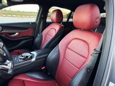 Mercedes-Benz GLC Coupé 220 d 4Matic 125 kW (170 CV) Mercedes-Benz GLC Coupé 220 d 4Matic 125 kW (170 CV)