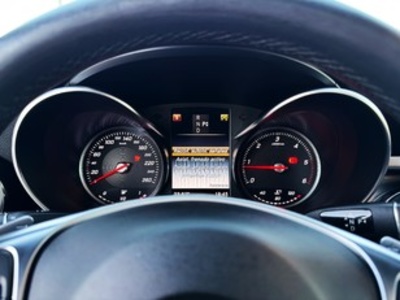 Mercedes-Benz GLC Coupé 220 d 4Matic 125 kW (170 CV) Mercedes-Benz GLC Coupé 220 d 4Matic 125 kW (170 CV)