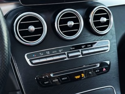 Mercedes-Benz GLC Coupé 220 d 4Matic 125 kW (170 CV) Mercedes-Benz GLC Coupé 220 d 4Matic 125 kW (170 CV)