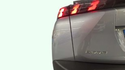 Peugeot 2008 Puretech 100 S&S Active 75 kW (100 CV) Peugeot 2008 Puretech 100 S&S Active 75 kW (100 CV)