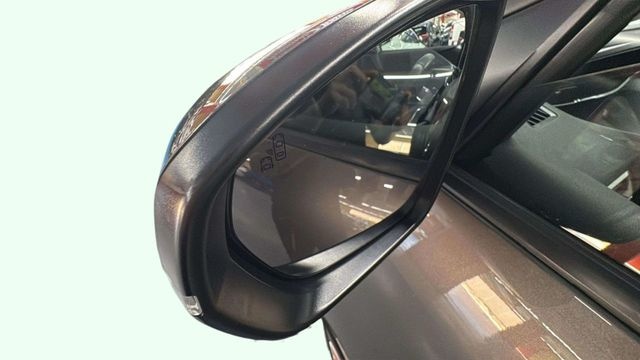 Peugeot3008 Hybrid 225 Allure Pack e-EAT8 165 kW (225 CV) Vehículo usado en Barcelona - 23