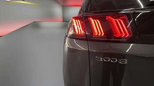 Peugeot 3008 Hybrid 225 Allure Pack e-EAT8 165 kW (225 CV)