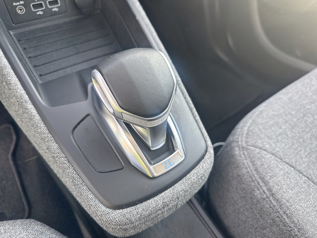 Renault Zoe Intens 80 kW R110 Batería 50kWh 79 kW (108 CV) - 10