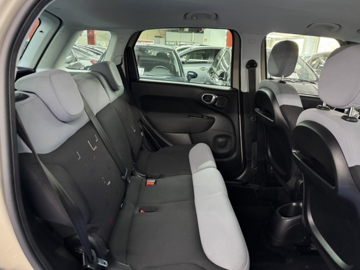 Fiat500L 1.4 16v Trekking 70 kW (95 CV) Vehículo usado en Barcelona - 10 Fiat500L 1.4 16v Trekking 70 kW (95 CV) Vehículo usado en Barcelona - 10