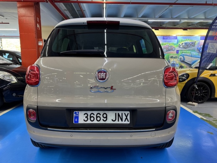 Fiat500L 1.4 16v Trekking 70 kW (95 CV) Vehículo usado en Barcelona - 11 Fiat500L 1.4 16v Trekking 70 kW (95 CV) Vehículo usado en Barcelona - 11
