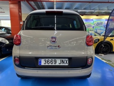 Fiat 500L 1.4 16v Trekking 70 kW (95 CV) Fiat 500L 1.4 16v Trekking 70 kW (95 CV)