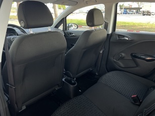 Opel Corsa 1.4 Expression 66 kW (90 CV)