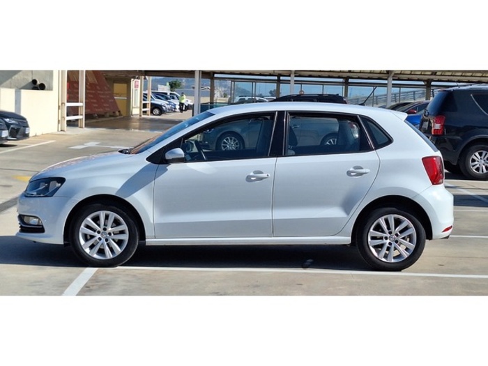 VolkswagenPolo Sport 1.2 TSI BMT 66 kW (90 CV) Vehículo usado en Barcelona - 4 VolkswagenPolo Sport 1.2 TSI BMT 66 kW (90 CV) Vehículo usado en Barcelona - 4