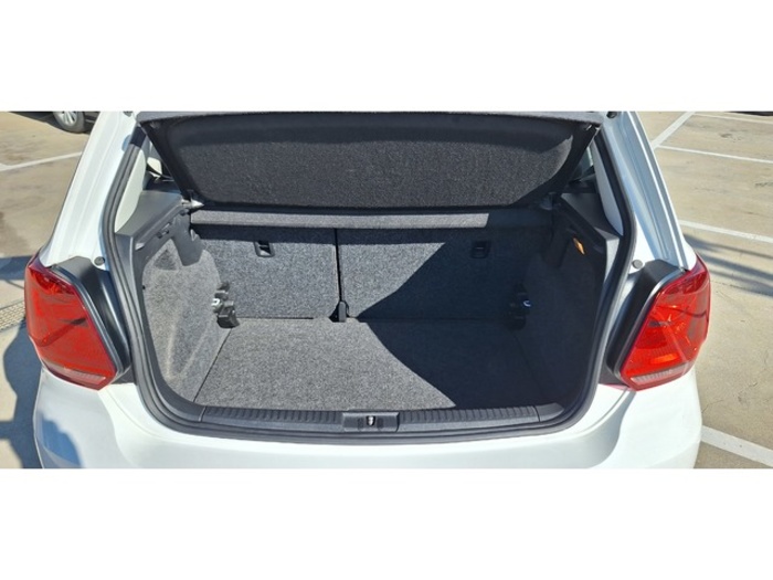 VolkswagenPolo Sport 1.2 TSI BMT 66 kW (90 CV) Vehículo usado en Barcelona - 8 VolkswagenPolo Sport 1.2 TSI BMT 66 kW (90 CV) Vehículo usado en Barcelona - 8