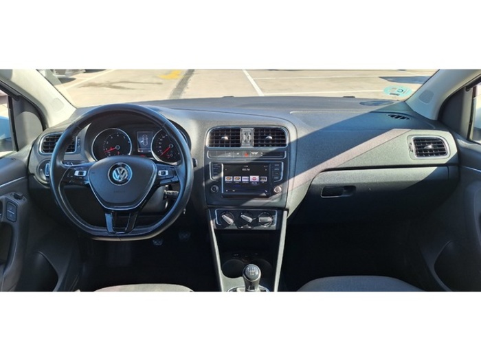 VolkswagenPolo Sport 1.2 TSI BMT 66 kW (90 CV) Vehículo usado en Barcelona - 10 VolkswagenPolo Sport 1.2 TSI BMT 66 kW (90 CV) Vehículo usado en Barcelona - 10