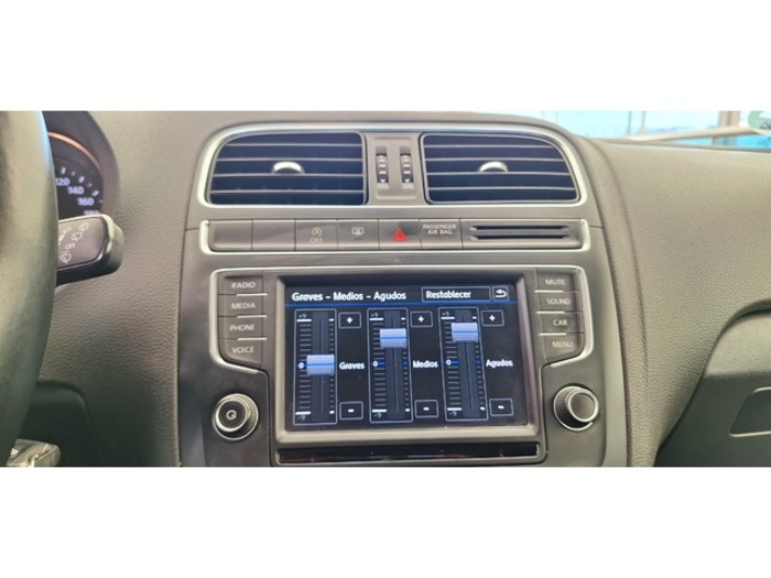 VolkswagenPolo Sport 1.2 TSI BMT 66 kW (90 CV) Vehículo usado en Barcelona - 20 VolkswagenPolo Sport 1.2 TSI BMT 66 kW (90 CV) Vehículo usado en Barcelona - 20