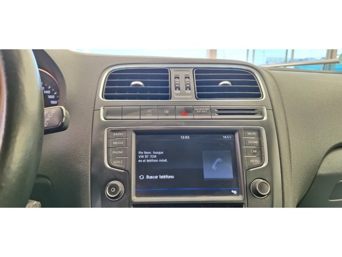 VolkswagenPolo Sport 1.2 TSI BMT 66 kW (90 CV) Vehículo usado en Barcelona - 21 VolkswagenPolo Sport 1.2 TSI BMT 66 kW (90 CV) Vehículo usado en Barcelona - 21