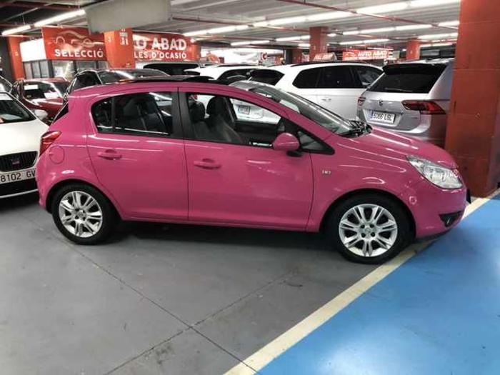 OpelCorsa 1.3 CDTI Cosmo 66 kW (90 CV) Vehículo usado en Barcelona - 8 OpelCorsa 1.3 CDTI Cosmo 66 kW (90 CV) Vehículo usado en Barcelona - 8