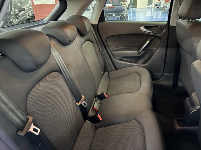AudiA1 Sportback Adrenalin 1.6 TDI 66 kW (90 CV) S tronic Vehículo usado en Barcelona - 9 AudiA1 Sportback Adrenalin 1.6 TDI 66 kW (90 CV) S tronic Vehículo usado en Barcelona - 9