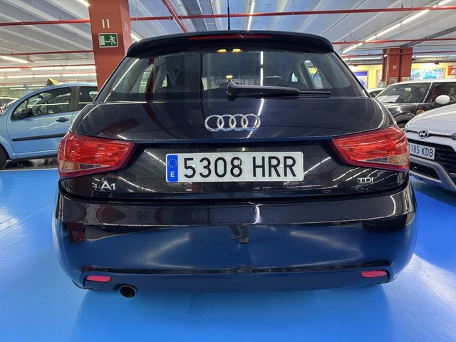 AudiA1 Sportback Adrenalin 1.6 TDI 66 kW (90 CV) S tronic Vehículo usado en Barcelona - 11