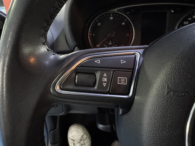 AudiA1 Sportback Adrenalin 1.6 TDI 66 kW (90 CV) S tronic Vehículo usado en Barcelona - 16