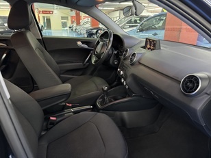 Audi A1 Sportback Adrenalin 1.6 TDI 66 kW (90 CV) S tronic