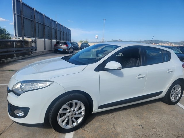 RenaultMegane TCe 115 Dynamique Energy S&S eco2 85 kW (115 CV) Vehículo usado en Barcelona - 3 RenaultMegane TCe 115 Dynamique Energy S&S eco2 85 kW (115 CV) Vehículo usado en Barcelona - 3