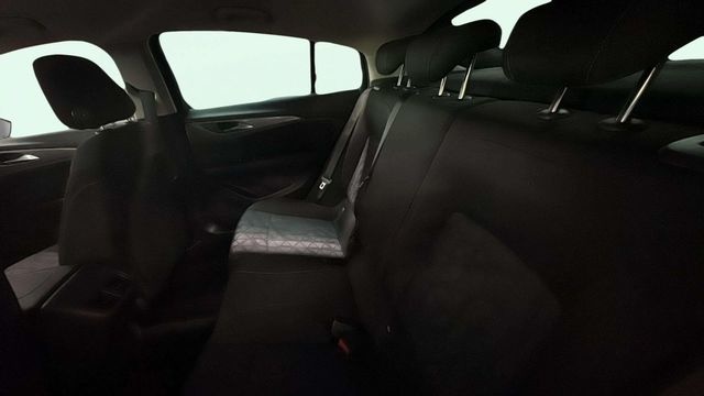 OpelInsignia GS 1.5 Turbo XFL 120 Aniversario 103 kW (140 CV) Vehículo usado en Barcelona - 10