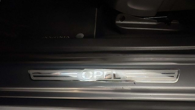 OpelInsignia GS 1.5 Turbo XFL 120 Aniversario 103 kW (140 CV) Vehículo usado en Barcelona - 16
