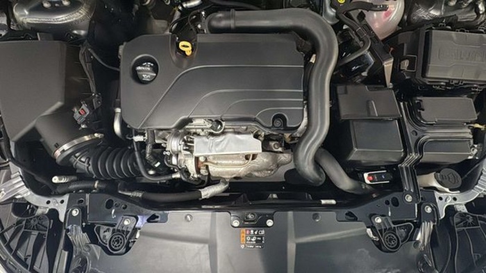 OpelInsignia GS 1.5 Turbo XFL 120 Aniversario 103 kW (140 CV) Vehículo usado en Barcelona - 17 OpelInsignia GS 1.5 Turbo XFL 120 Aniversario 103 kW (140 CV) Vehículo usado en Barcelona - 17