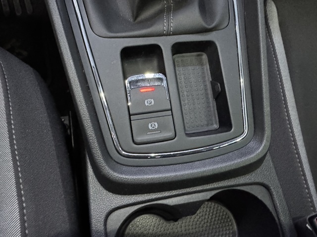 SEATLeón 1.0 TSI S&S Style 81 kW (110 CV) Vehículo usado en Barcelona - 21