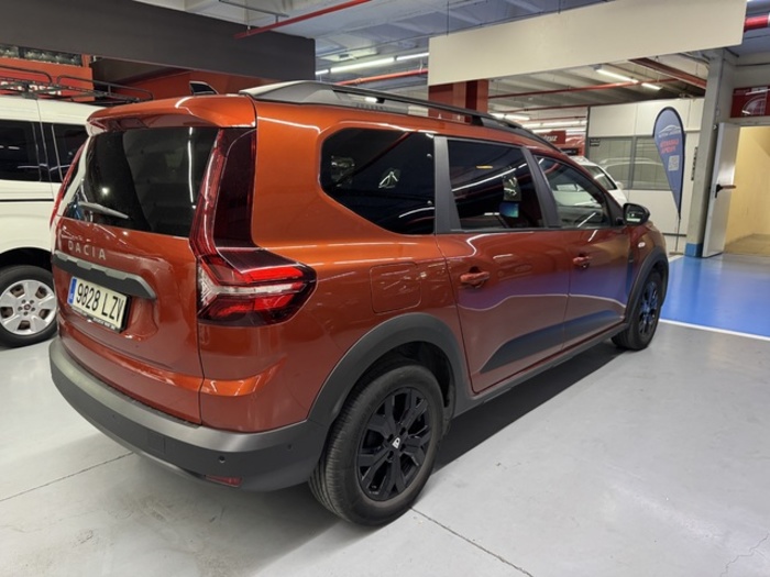 DaciaJogger Serie Limitada Extreme Go ECO-G 74 kW (100 CV) 7 Plazas Vehículo usado en Barcelona - 8 DaciaJogger Serie Limitada Extreme Go ECO-G 74 kW (100 CV) 7 Plazas Vehículo usado en Barcelona - 8