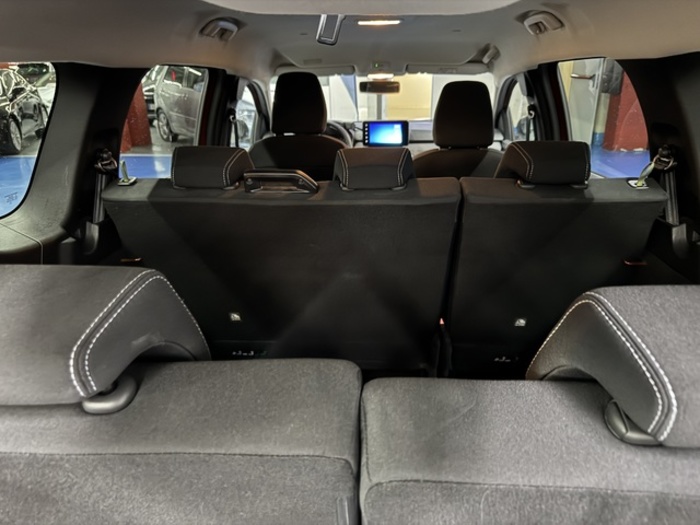 DaciaJogger Serie Limitada Extreme Go ECO-G 74 kW (100 CV) 7 Plazas Vehículo usado en Barcelona - 11 DaciaJogger Serie Limitada Extreme Go ECO-G 74 kW (100 CV) 7 Plazas Vehículo usado en Barcelona - 11