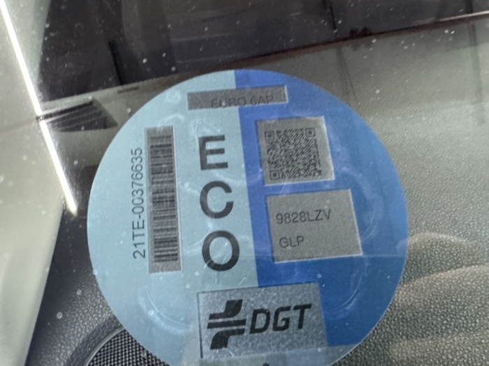 DaciaJogger Serie Limitada Extreme Go ECO-G 74 kW (100 CV) 7 Plazas Vehículo usado en Barcelona - 26 DaciaJogger Serie Limitada Extreme Go ECO-G 74 kW (100 CV) 7 Plazas Vehículo usado en Barcelona - 26